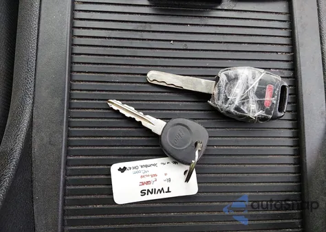 2012 GMC Acadia Sl z USA, uszkodzony, nr VIN 1GKKRNED0CJ397400